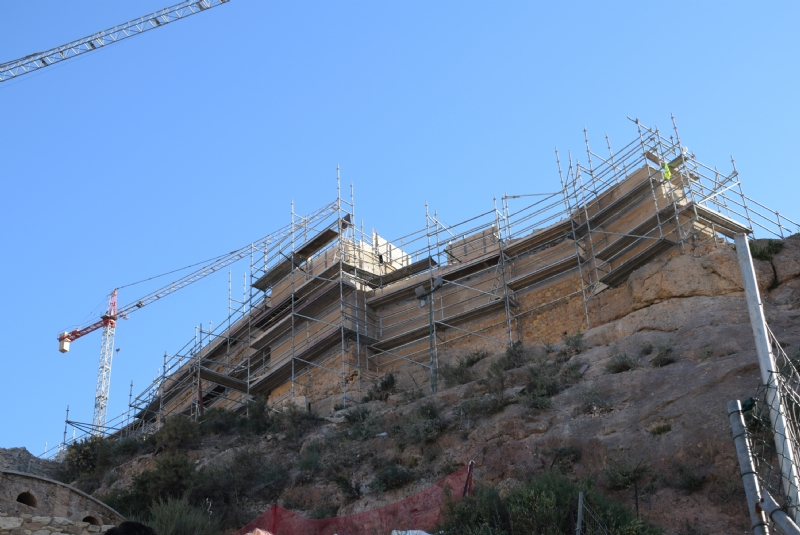 La �ltima fase de restauraci�n del Castillo de Alhama recupera una torre in�dita