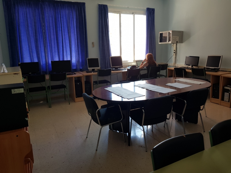 Abierto el plazo de inscripcin en el centro de educacin de adultos Bajo Guadalentn
