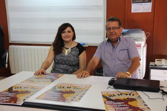 Presentacin de las clases de lenguaje musical e instrumento en la Escuela Municipal de Msica para el curso 2015-2016
