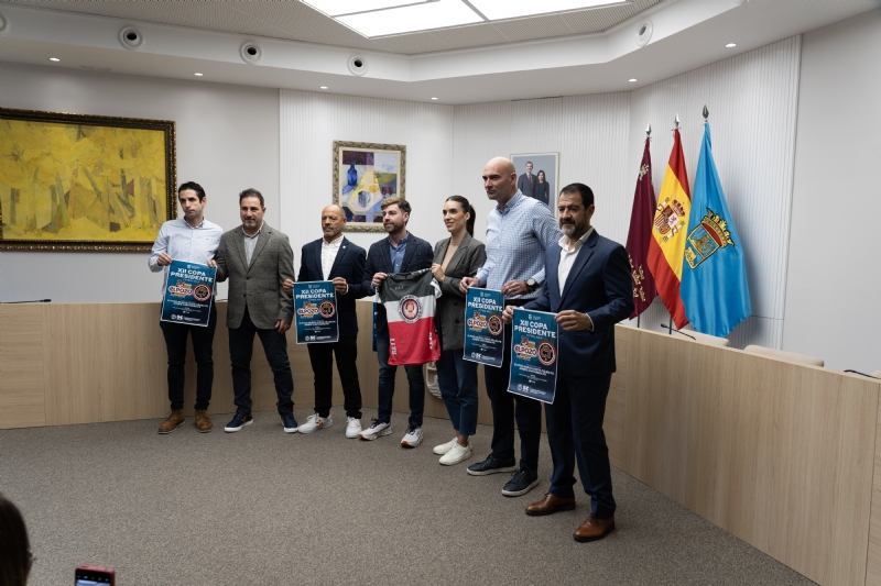 Importante final de la XII Copa Presidente de Ftbol Sala en Alhama de Murcia a beneficio de la Asociacin Princesa Rett