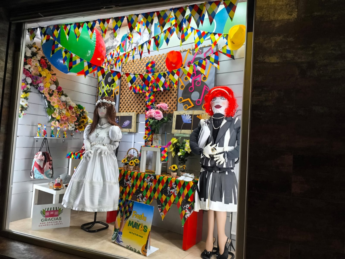 Ganadores del Concurso de Escaparates  Fiestas de Los Mayos 2025