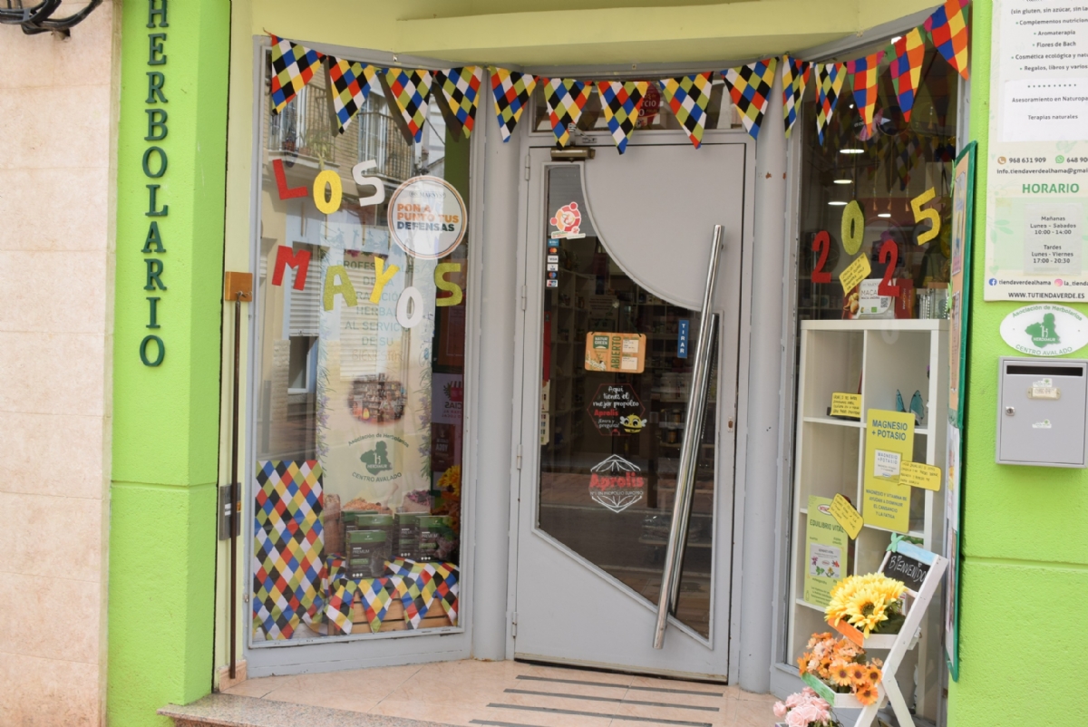 Ganadores del Concurso de Escaparates  Fiestas de Los Mayos 2025