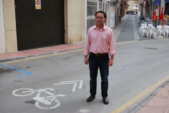 El Ayuntamiento pone las bases para que los ciudadanos puedan transitar con seguridad con la bicicleta y promover su uso