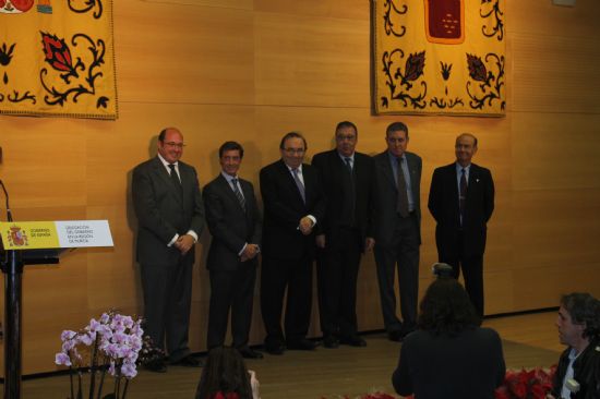 Alhama participa en el acto conmemorativo del XXXVII aniversario de la Constitucin Espaola
