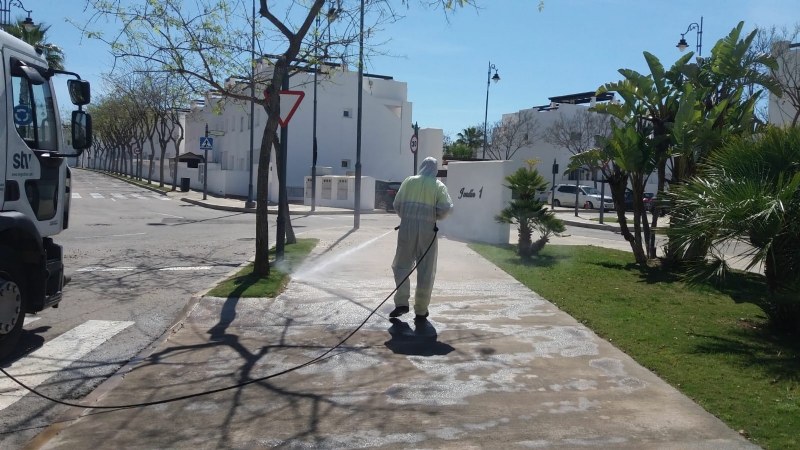 La urbanizacin Condado de Alhama, desinfectada con el apoyo del Ayuntamiento