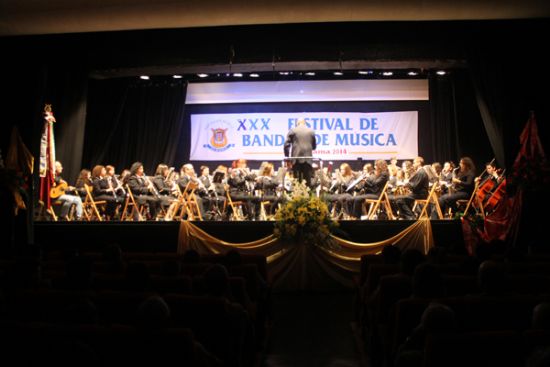 El 30 festival de Bandas de Msica inaugura la Feria de 2014 en un emotivo acto