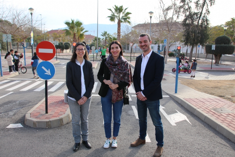 Ms de 300 nios de Alhama de Murcia participan en talleres de sostenibilidad impulsados por la Fundacin Primafrio y la Vuelta Ciclista a la Regin de Murcia