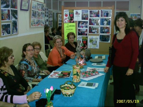 Unas doscientas mujeres participaron en la cena-convivencia con motivo de la celebracin del Da de la Mujer 