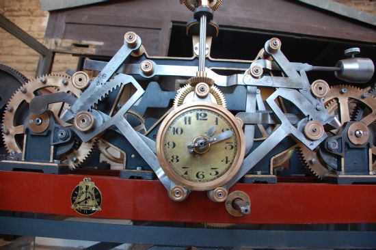 El reloj de San Lzaro, de 1917, luce como nuevo gracias a la intervencin del Ayuntamiento de Alhama 