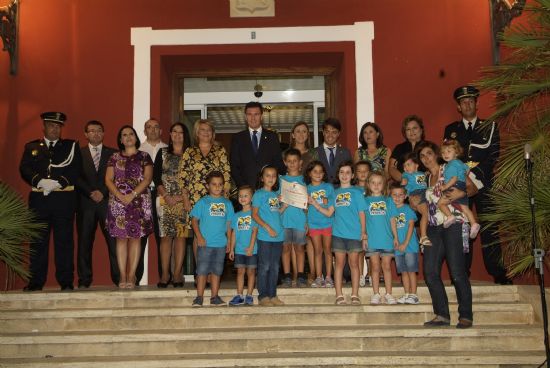 La Corporacin Municipal celebra el acto de recepcin homenaje a las peas de Alhama