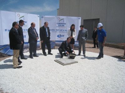 Se ha colocado la Primera Piedra de un Proyecto de Inversión de 25 millones de euros para construir naves industriales con Cubierta Solar 