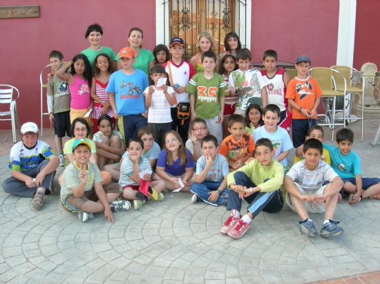 Acampada en El Collado para los nios que realizan actividades extraescolares de la Concejala de Juventud