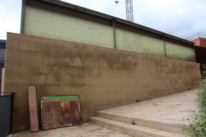 El museo arqueolgico Los Baos renueva su deteriorada cartelera