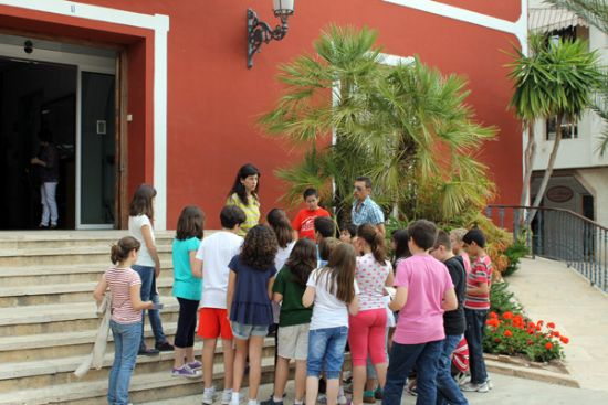 Nios del C.P. Sierra Espua visitan el Ayuntamiento 