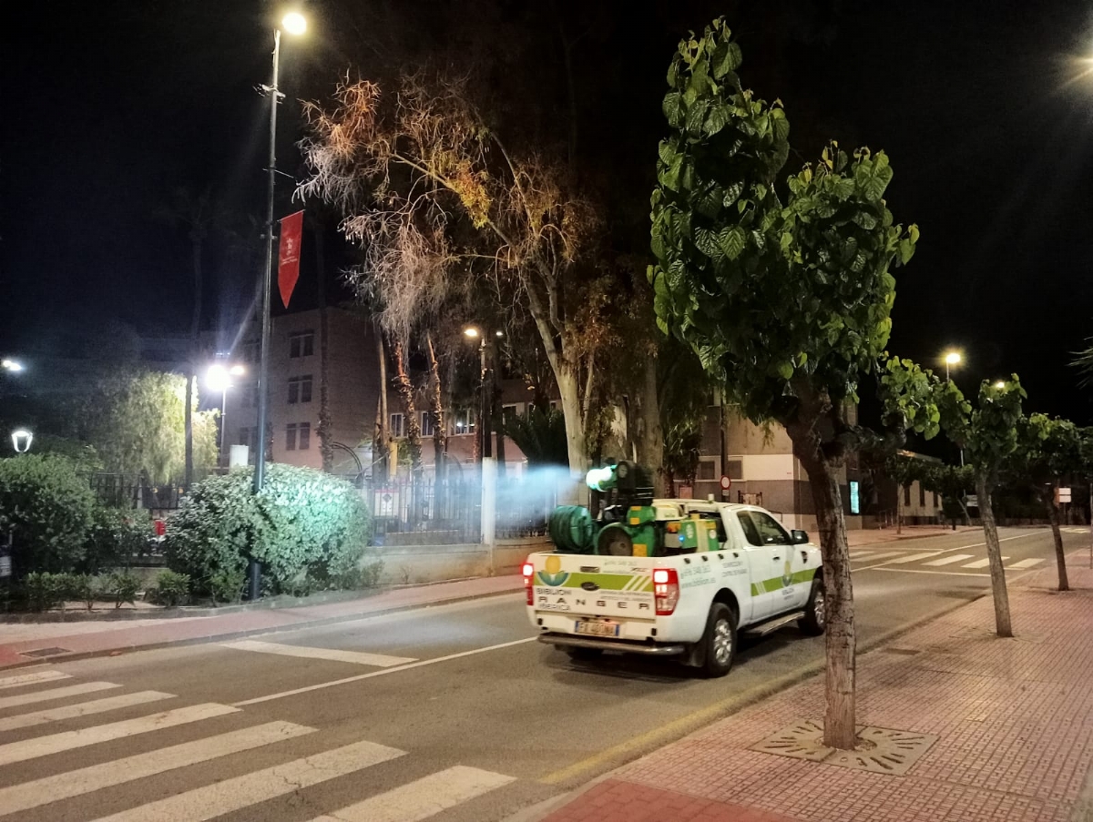 Nueva fumigación en Alhama para reforzar el control de mosquitos en zonas verdes Nueva fumigación en Alhama para reforzar el control de mosquitos en zonas verdes