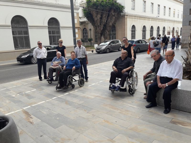 Los mayores del Centro de Da visitan Cartagena