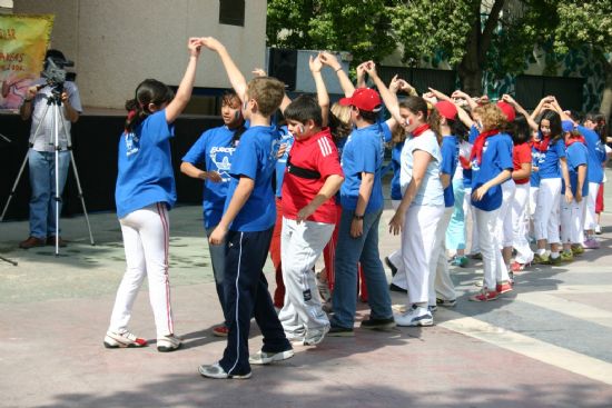 Unos doscientos alumnos de cinco de los colegios alhameos celebran el I Encuentro Escolar de msica patrocinado por Educacin 