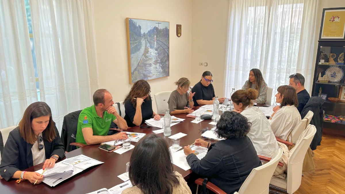 La Mesa de Calidad Turística de Sierra Espuña reconoce el esfuerzo de las empresas por un destino más sostenible y competitivo La Mesa de Calidad Turística de Sierra Espuña reconoce el esfuerzo de las empresas por un destino más sostenible y competitivo