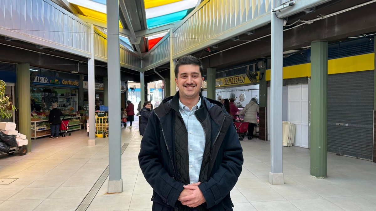 Hasta dos horas de aparcamiento municipal público gratuito para fomentar el comercio local en época de rebajas 