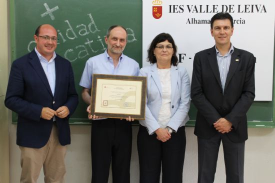 El IES Valle de Leiva, primer centro educativo en Espaa que logra el certificado de calidad y excelencia CAF