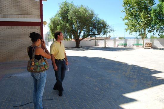 El Ayuntamiento de Alhama ha invertido durante el verano ms de 400.000 euros en mejoras en los centros escolares