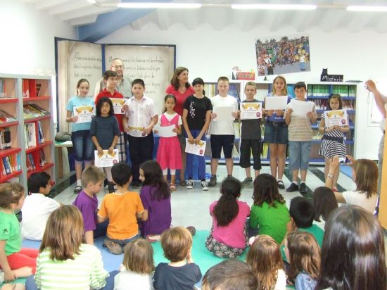 Los nios de los colegios tambin escriben cuentos y cuentan con su propio concurso