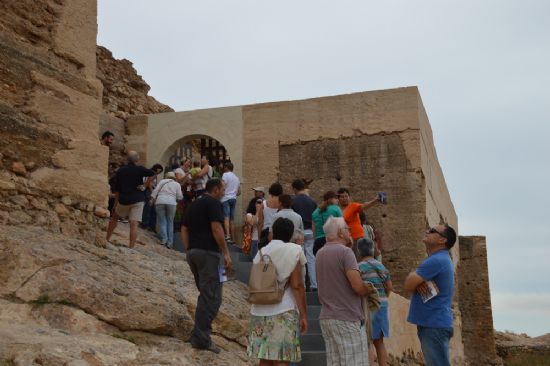 Vuelve la Ruta por la Historia del Castillo de Alhama