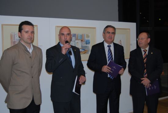 El Delegado del Gobierno asiste a la inauguracin de la Exposicin Pinturas de lvaro Pea