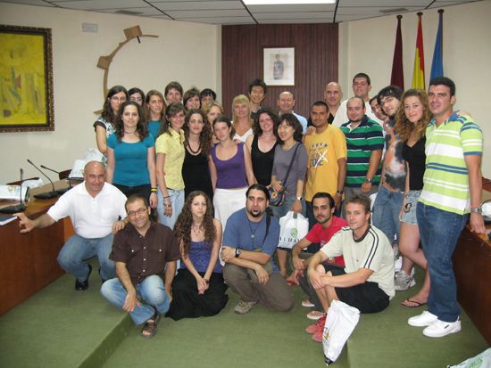 Ms de veinte jvenes participan en el VIII Campo Internacional de Trabajo Castillo de Alhama