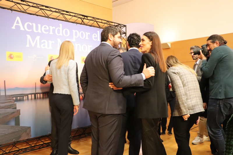 La alcaldesa de Alhama de Murcia se suma al pacto interadministrativo para la recuperacin del Mar Menor