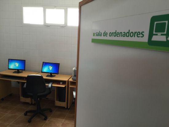 El centro social de El Caarico cuenta con equipos informticos renovados