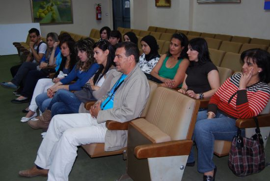 Los alumnos de Ciclo Medio de Gestin Administrativa del I.E.S. Miguel Hernndez visitan el Consistorio 