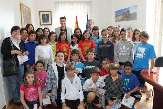 Los alumnos de El Berro y Ricardo Codorniu visitan el Ayuntamiento 