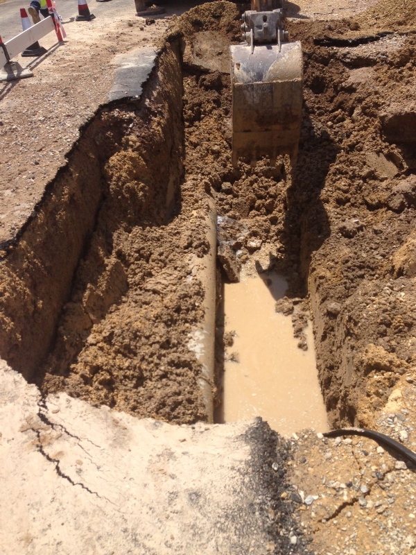 AVISO: corte de agua en Condado de Alhama por rotura de tubera