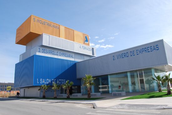 Una jornada en el edificio Cide arrojar los datos sobre posibilidades de negocio en el municipio de Alhama de Murcia 
