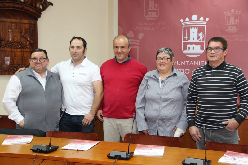 El Ayuntamiento renueva el convenio con las cinco pedanas para organizar sus fiestas