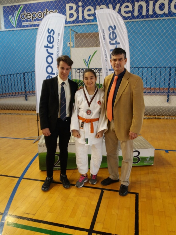 Tres miembros del Club Judo Alhama se proclaman campeonas de Espaa en Lucha Sambo