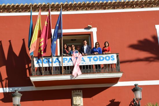 El Ayuntamiento de Alhama se suma a los actos del Día Mundial contra el Cáncer de Mama