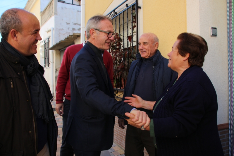 El ministro de Cultura y Deporte, José Guirao, visita El Berro