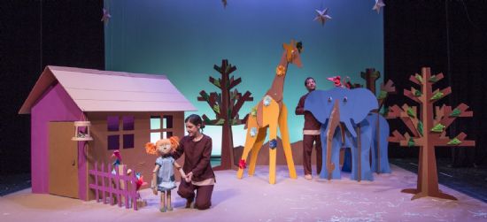 Teatro infantil: Martina y el bosque de papel