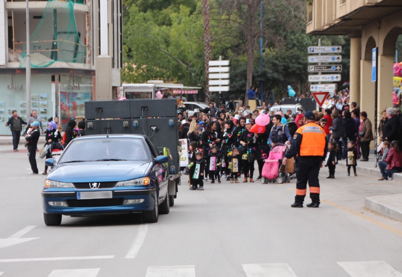 Traslado de la parada de autobs y restricciones al trfico durante el desfile de carnaval infantil