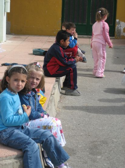 Los niños de las pedanías visitan el Parque Infantil de tráfico