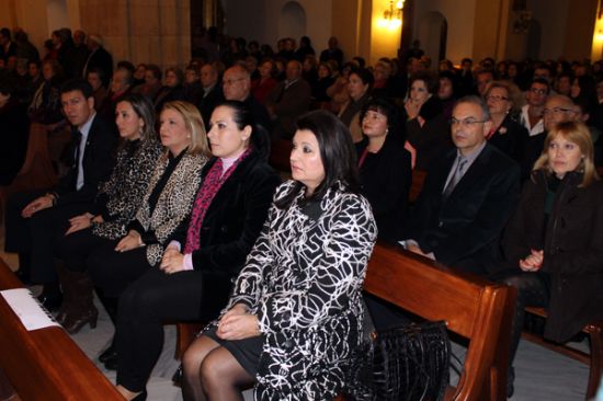 La iglesia de San Lázaro acogió el Festival de Villancicos y el Pregón de Navidad a cargo de José Baños