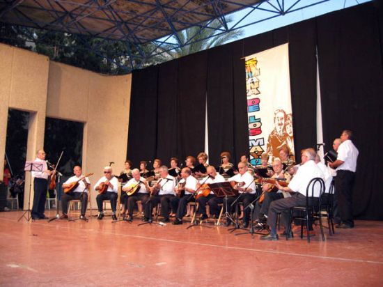 Música y concursos en la Semana de los Mayores 2008
