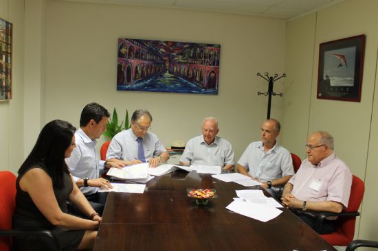 El Ayuntamiento firma, un ao ms, el convenio con la Fundacin Francisco Munuera 