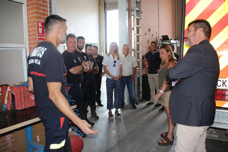 Los bomberos del parque Alhama-Totana trasladan la necesidad de ms recursos humanos y materiales a la Administracin regional