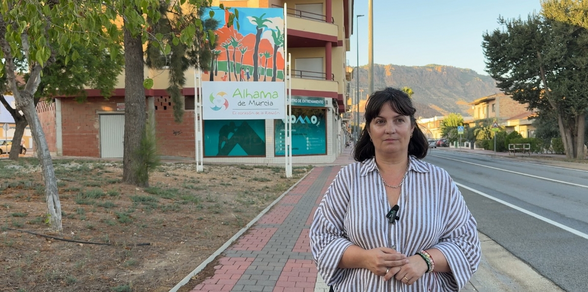 Alhama renueva los paneles de bienvenida en los accesos al municipio