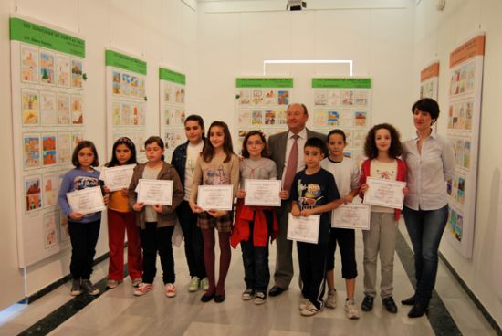 Los nios de los colegios participan en el III Concurso de Vietas organizado por el Ayuntamiento 