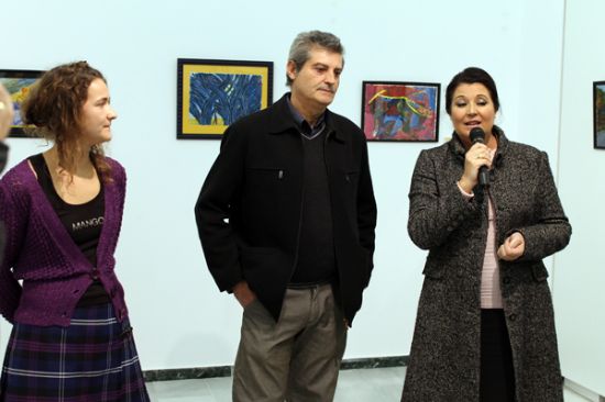 El Centro Cultural Plaza Vieja acoge la obra pictrica del autor alhameo Alfonso Cnovas Martnez
