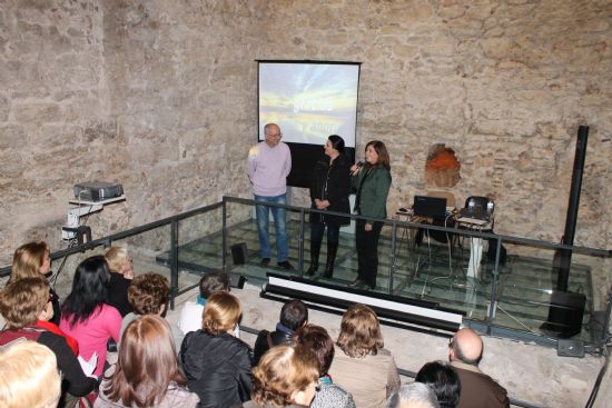 Se llena la sala abovedad del museo para asistir a la charla de José Manuel Cánovas incluida en el programa “Los Miércoles de Salud y Bienestar”